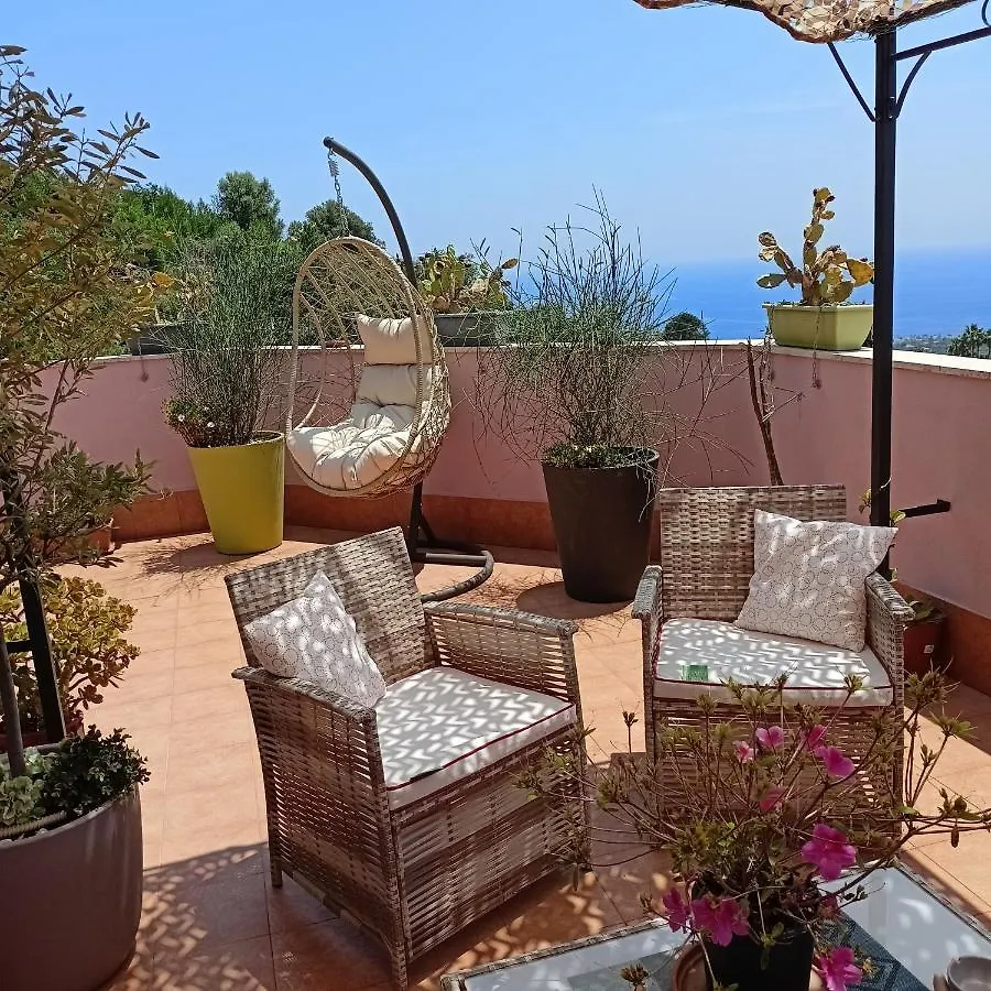 La Petite Maison Aci Castello Appartamento